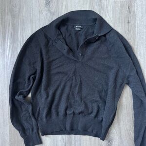 Massimo Dutti Black V‑Neck Collared Sweater